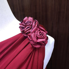 Load image into Gallery viewer, TDY Aelan Dress Flower Brooch